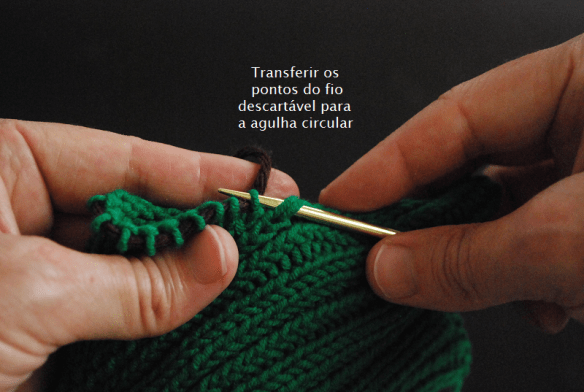 blog tricô em prosa - tutorial - Como evitar buracos no polegar de luvas